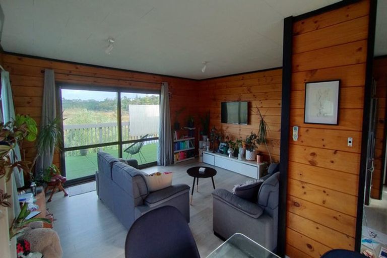 Photo of property in 50 Raumati Crescent, Onerahi, Whangarei, 0110