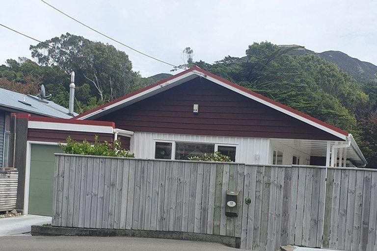Photo of property in 17 Ottawa Road, Ngaio, Wellington, 6035