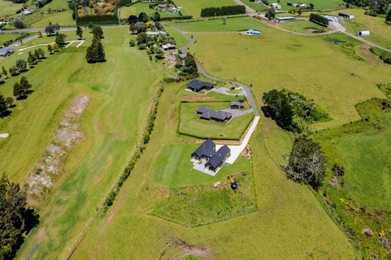 Photo of property in 1356c South Road, Kaitake, New Plymouth, 4374