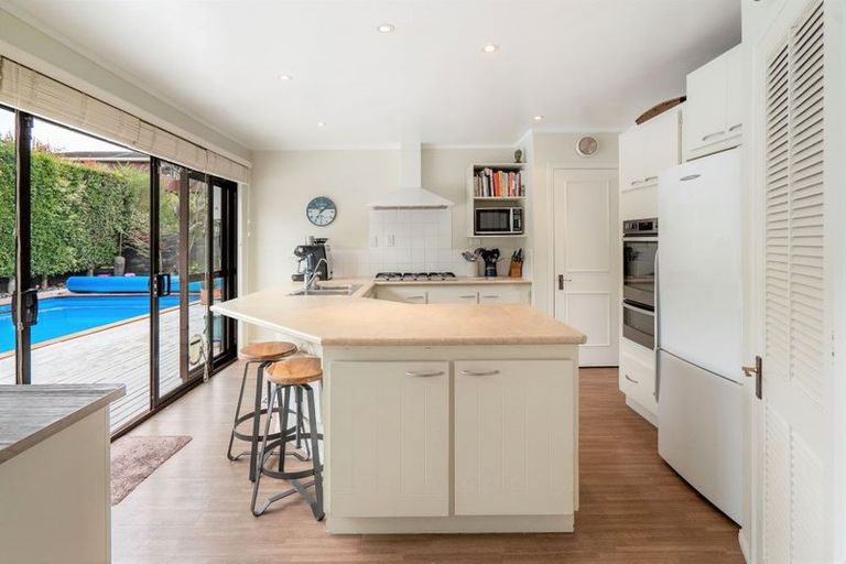 Photo of property in 3/32 Quebec Road, Milford, Auckland, 0620