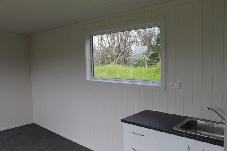 Photo of property in 79 Gorge Road, Maungaturoto, 0520