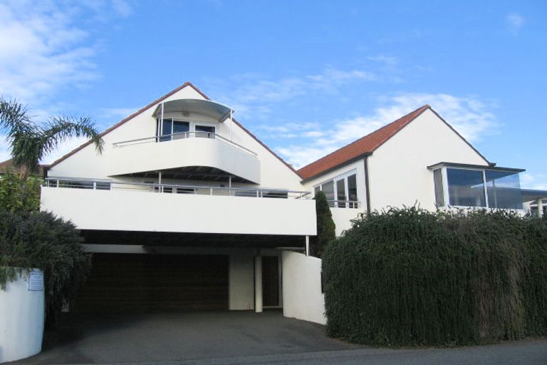 Photo of property in 3 George Street, Hospital Hill, Napier, 4110