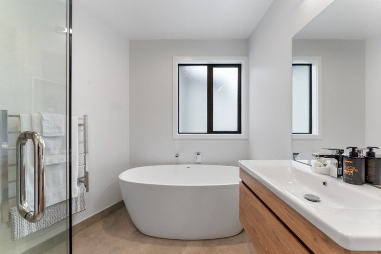 Photo of property in 18 Ranfurly Road, Pahiatua, 4984