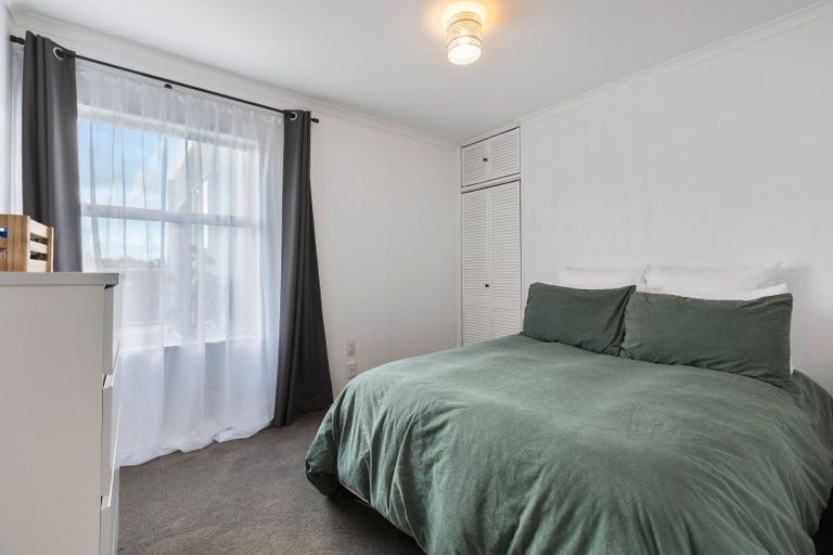 Photo of property in 21a Birdwood Avenue, Moturoa, New Plymouth, 4310