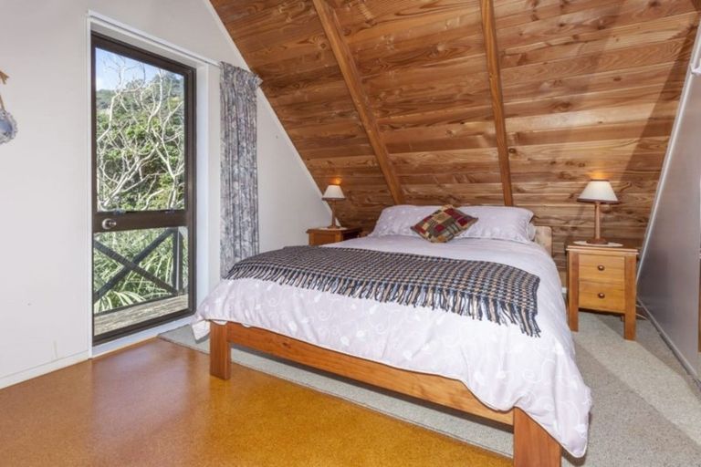 Photo of property in 1637 Port Charles Road, Port Charles, Coromandel, 3584