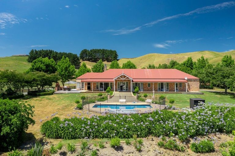 Photo of property in 447 Roto O Rangi Road, Rotoorangi, Cambridge, 3495