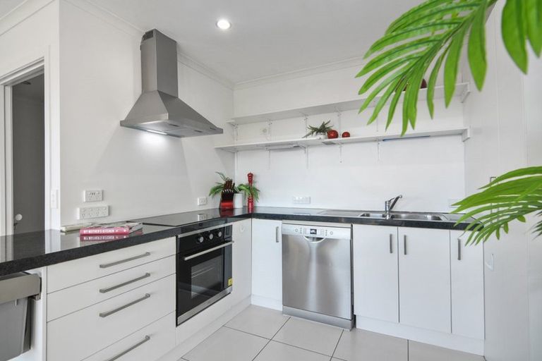 Photo of property in Totara Grove, 6/115 Grove Street, The Wood, Nelson, 7010