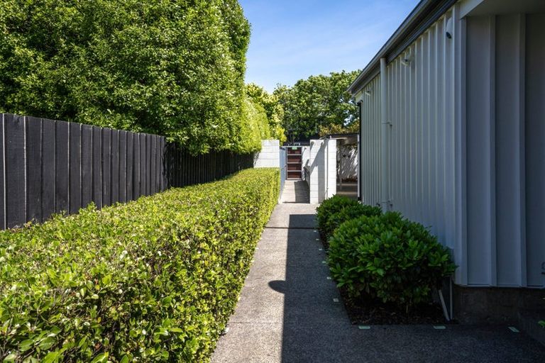 Photo of property in 1036h Colombo Street, St Albans, Christchurch, 8014