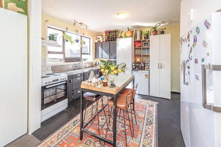 Photo of property in 75 Fitzherbert Avenue, Tawhero, Whanganui, 4501