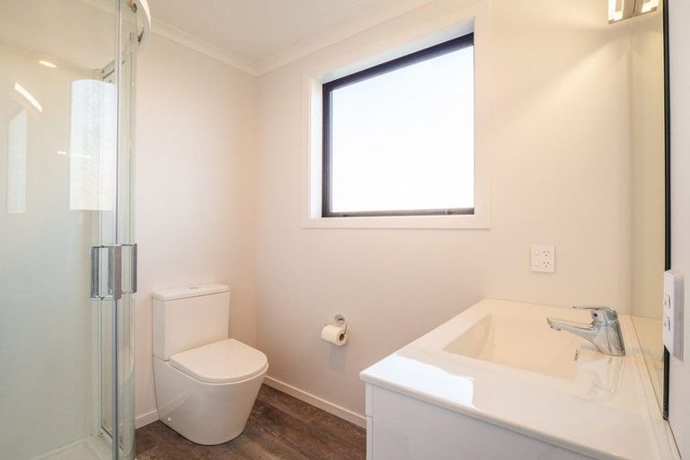 Photo of property in 33 Grandvista Drive, Green Island, Dunedin, 9018