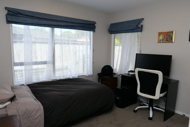 Photo of property in 10 Lorna Irene Drive, Raumati South, Paraparaumu, 5032