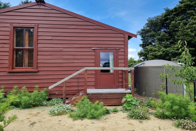 Photo of property in 82 Mckinstry Avenue, Te Ore Ore, Masterton, 5886