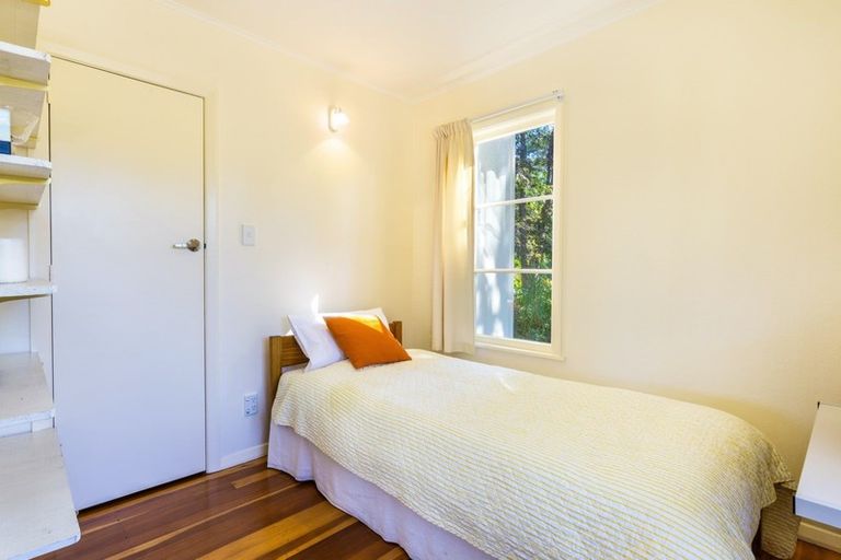 Photo of property in 9 Te Herekiekie Street, Turangi, 3334