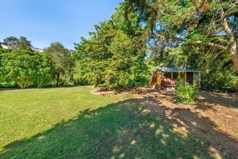 Photo of property in 52 Maymorn Road, Te Marua, Upper Hutt, 5018