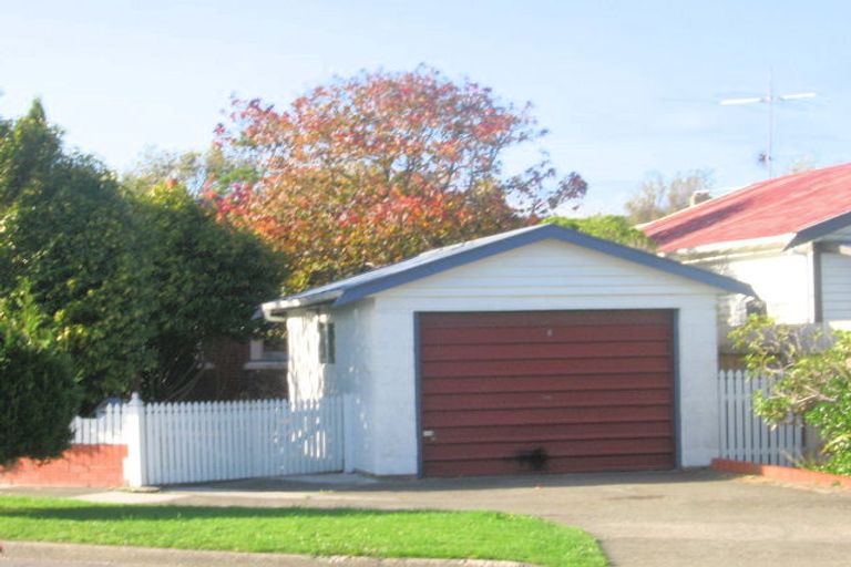 Photo of property in 28 Connolly Street, Boulcott, Lower Hutt, 5010