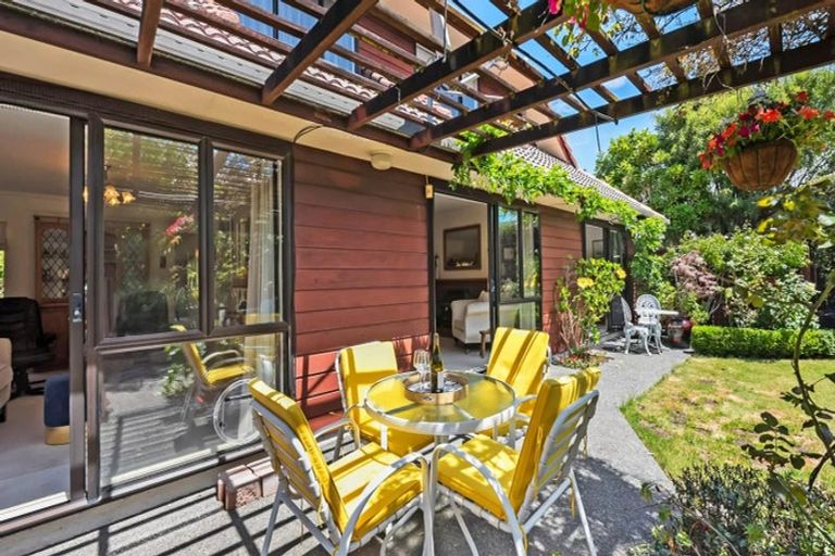 Photo of property in 29 Hinau Street, Woburn, Lower Hutt, 5011