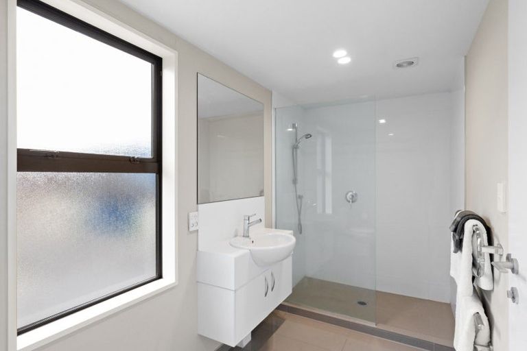 Photo of property in 5c Rex Street, Riccarton, Christchurch, 8041