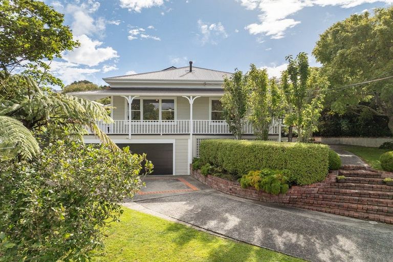 Photo of property in 34 Simla Crescent, Khandallah, Wellington, 6035