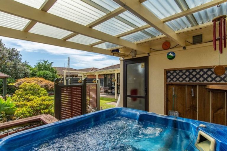Photo of property in 43 Hibiscus Avenue, Mount Maunganui, 3116