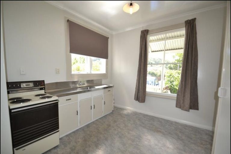 Photo of property in 116 Tasman Street, Nelson, 7010