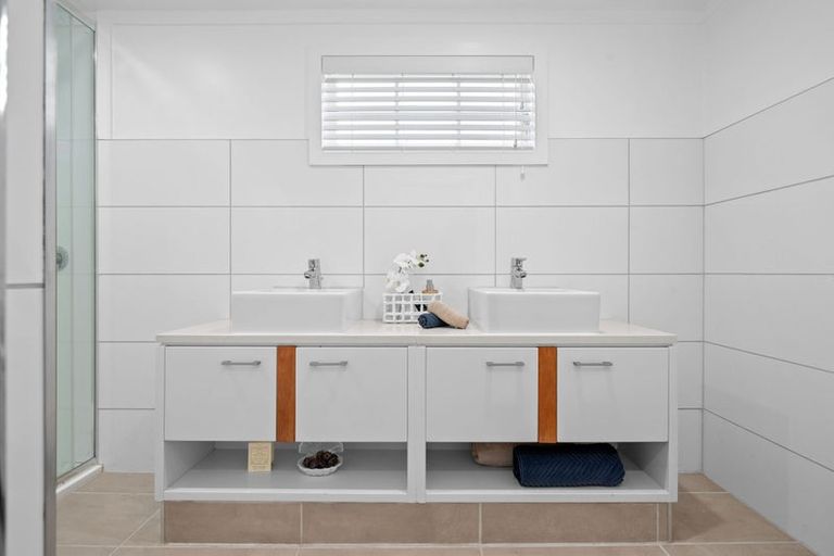 Photo of property in 6 Johnson Street, Dinsdale, Hamilton, 3204