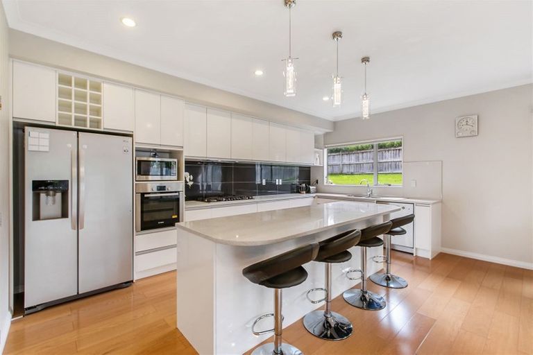 Photo of property in 16 Bartlett Drive, Silverdale, 0932