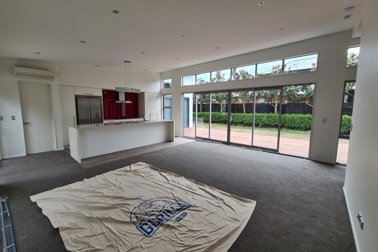 Photo of property in 15 Brookwater Avenue, Northwood, Christchurch, 8051