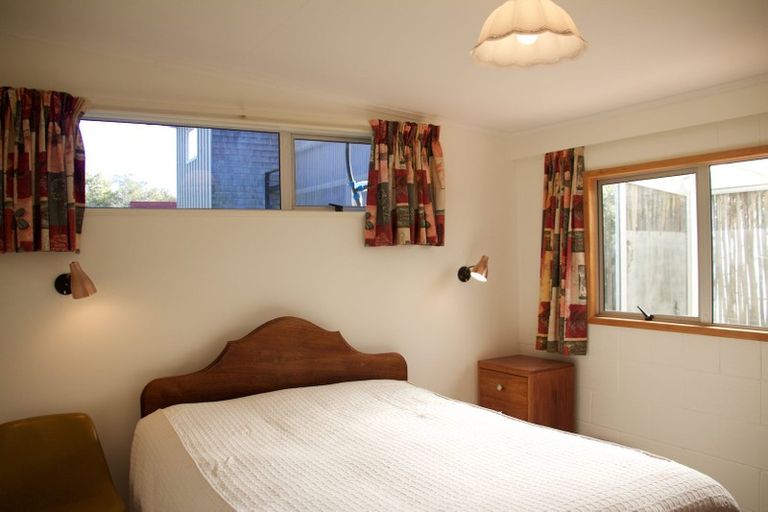 Photo of property in 283 Patons Rock Road, Patons Rock, Takaka, 7182