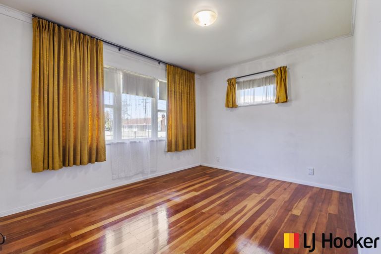 Photo of property in 13 Albion Place, Papakura, 2110