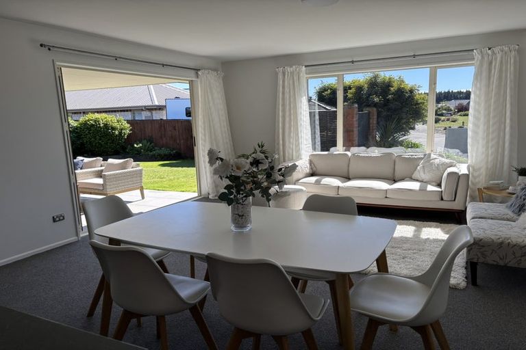 Photo of property in 7 Belgrove Place, Parklands, Christchurch, 8083