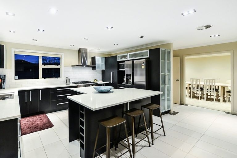 Photo of property in 17 Compton Grove, Huntington, Hamilton, 3210