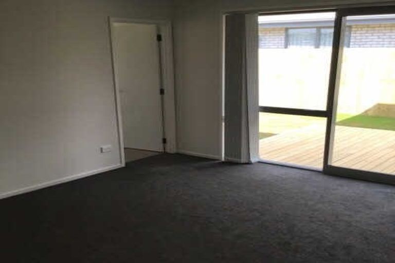 Photo of property in 13 Parton Road, Pukekohe, 2120