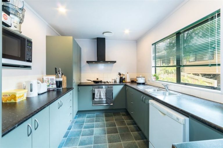 Photo of property in 2/45 Flaxdale Street, Birkdale, Auckland, 0626