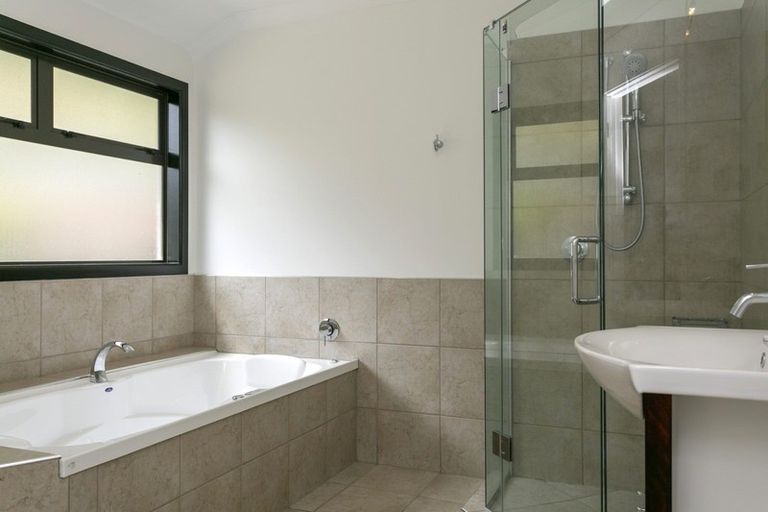 Photo of property in 1 Appin Stuart View, Rangatira Park, Taupo, 3330