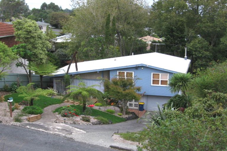 Photo of property in 439 Don Buck Road, Massey, Auckland, 0614