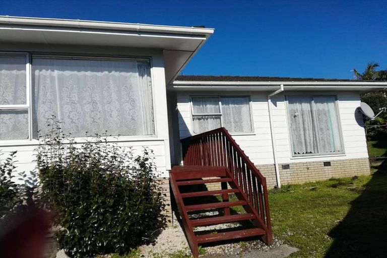 Photo of property in 26 Salamanca Road, Sunnynook, Auckland, 0620