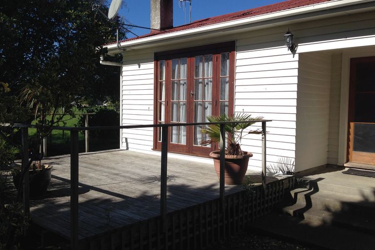 Photo of property in 430 Fitzherbert East Road, Aokautere, Palmerston North, 4471