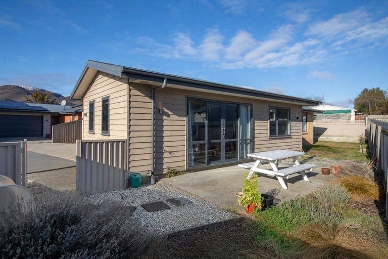 Photo of property in 92b Molyneux Avenue, Cromwell, 9310