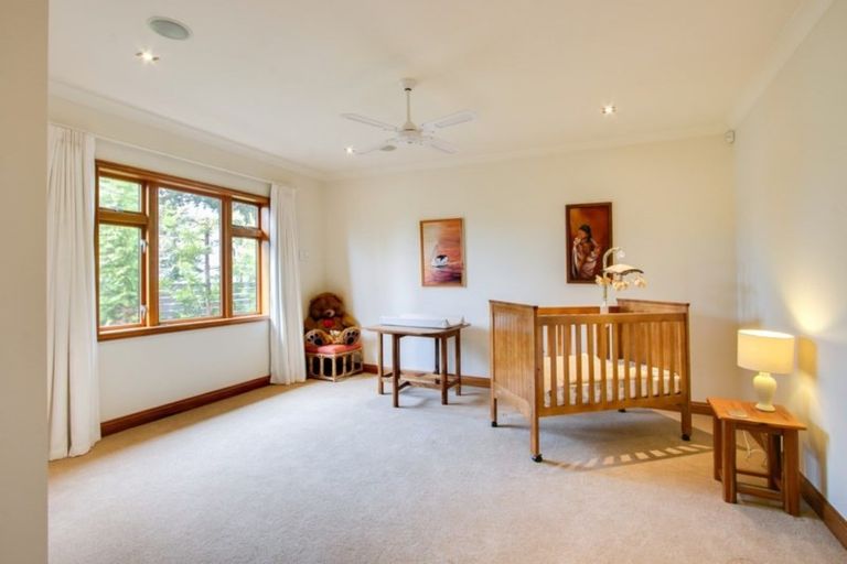 Photo of property in 26 Cameron Road, Bluff Hill, Napier, 4110