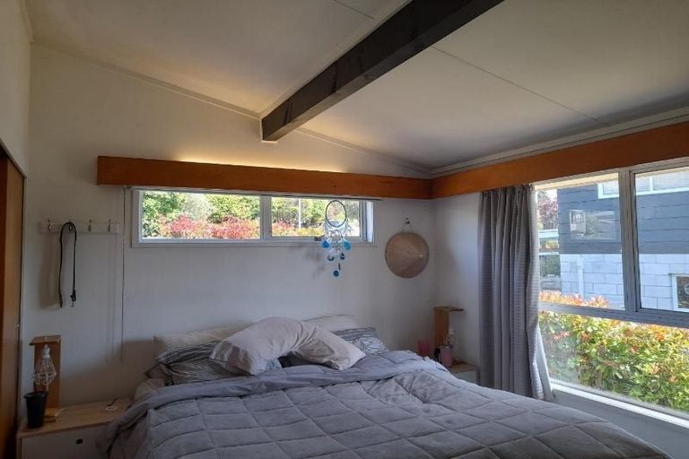 Photo of property in 7a Isobel Street, Acacia Bay, Taupo, 3330