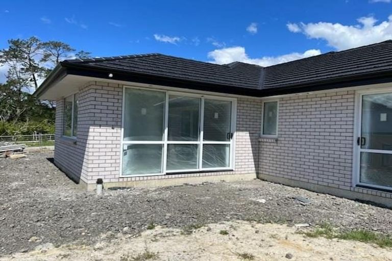 Photo of property in 22 Rongomai Street, Helensville, 0800
