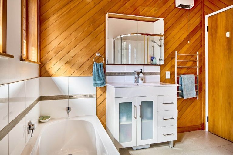 Photo of property in 50a Garden Road, Avalon, Lower Hutt, 5011