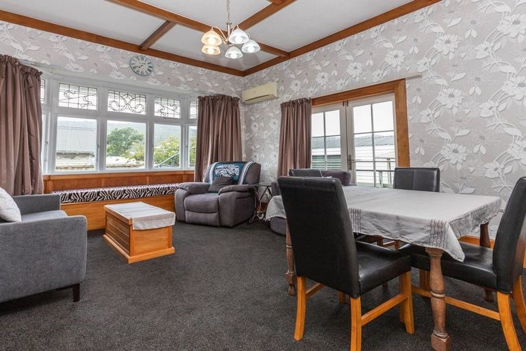 Photo of property in 5 Ida Street, Greymouth, 7805