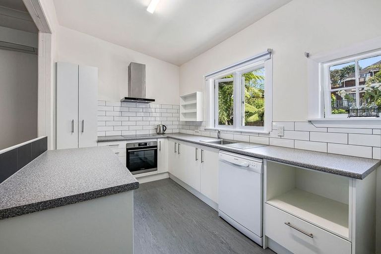 Photo of property in 25 Devon Street, Aro Valley, Wellington, 6021