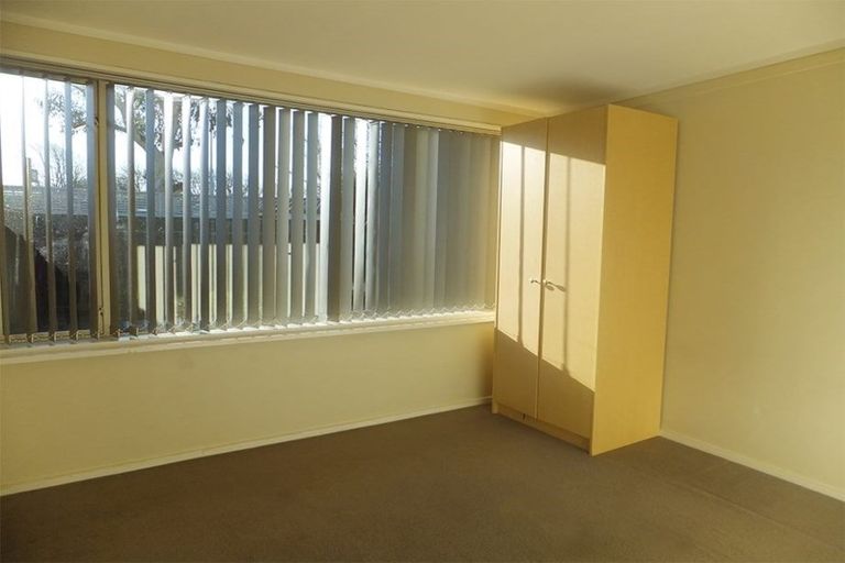 Photo of property in 37 Hillier Place, Spreydon, Christchurch, 8024