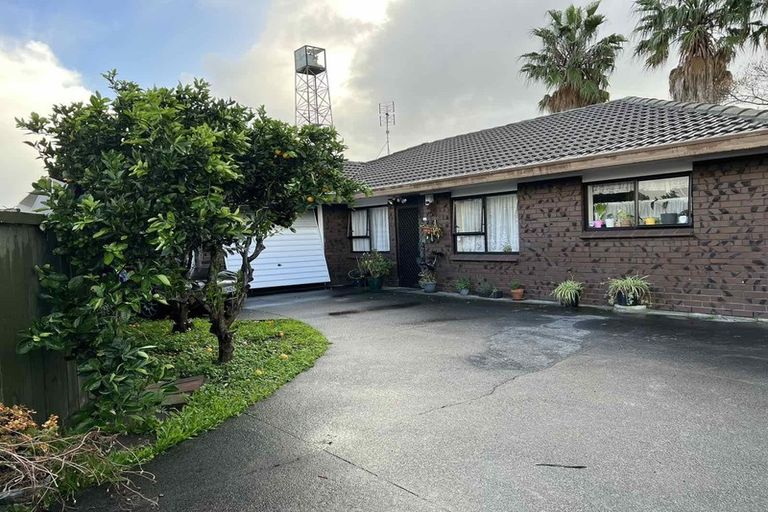 Photo of property in 3/30 Hoteo Avenue, Papatoetoe, Auckland, 2025