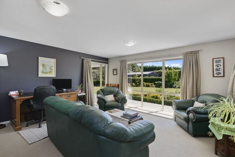 Photo of property in 7 Stone Eyre Place, Swannanoa, Rangiora, 7476