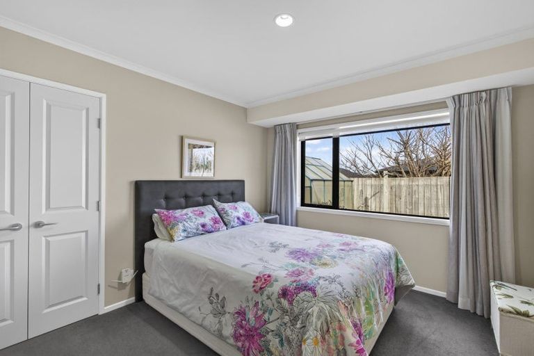 Photo of property in 30 Jules Crescent, Bell Block, New Plymouth, 4312