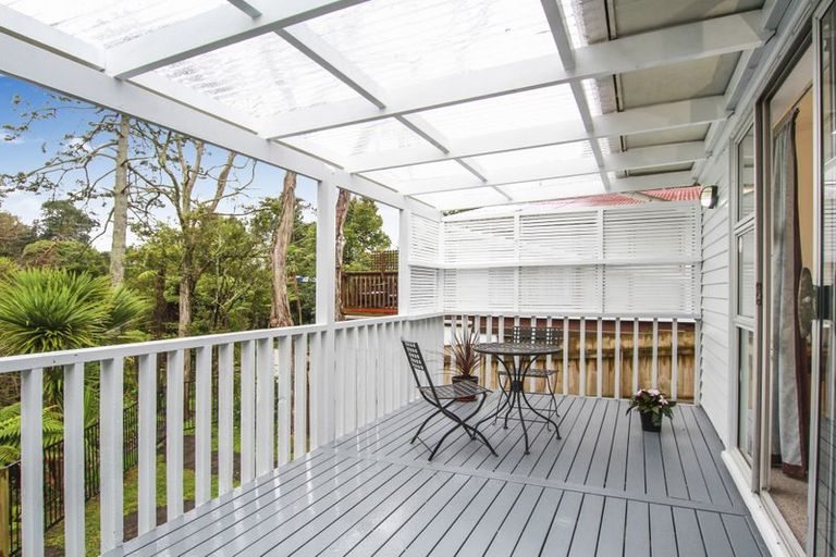 Photo of property in 3 Willowbrook Place, Titirangi, Auckland, 0604