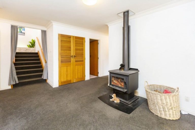 Photo of property in 57 Tawhai Street, Stokes Valley, Lower Hutt, 5019
